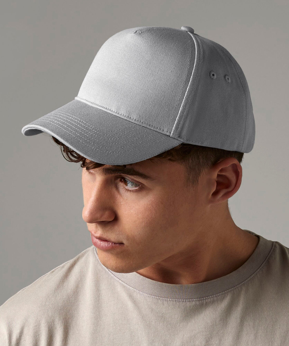 Summer Kit: 5-panel cap, worn