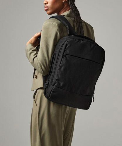 Q-Tech charge convertible backpack