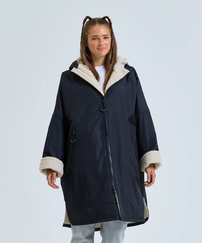 TriDri® All-seasons waterproof changing robe